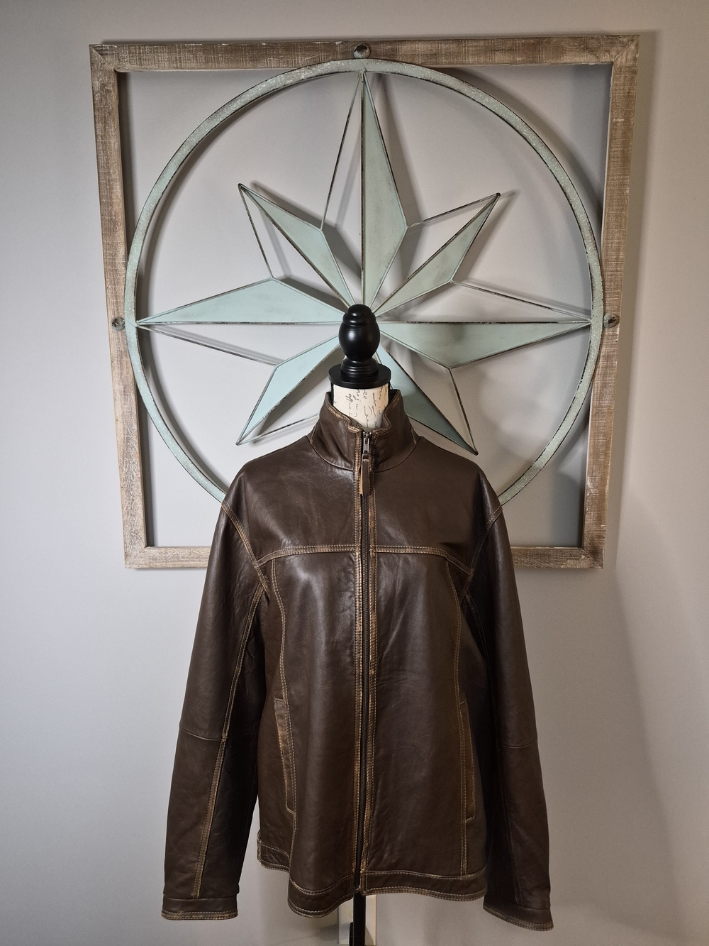 Tommy Bahama Distressed Brown Leather Full-Zip Jacket - L